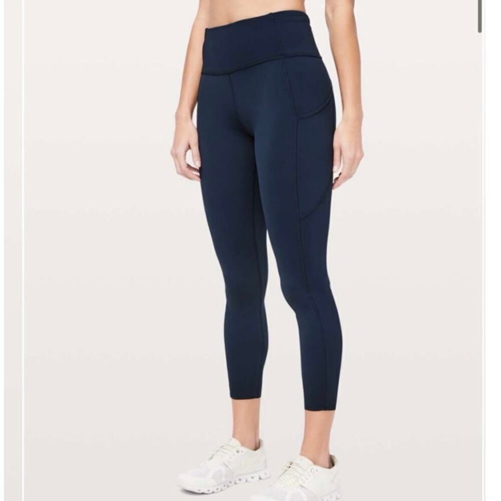 Lululemon Athletica Fast & Free 7/8 Tight 25” True Navy Nulux Leggings Size 4